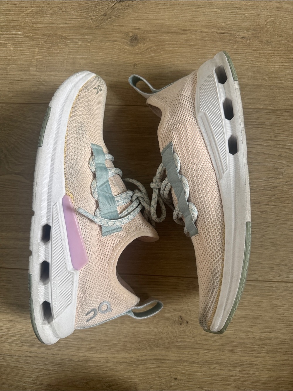 On Running Women’s Cloud Shoes - Cloudeasy